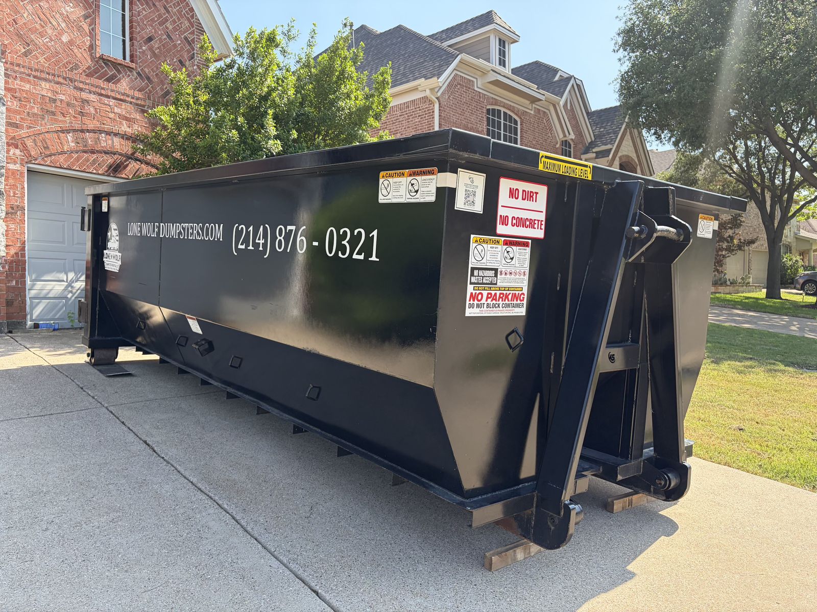 Lone Wolf Roll-Off Dumpster Delivery in DFW